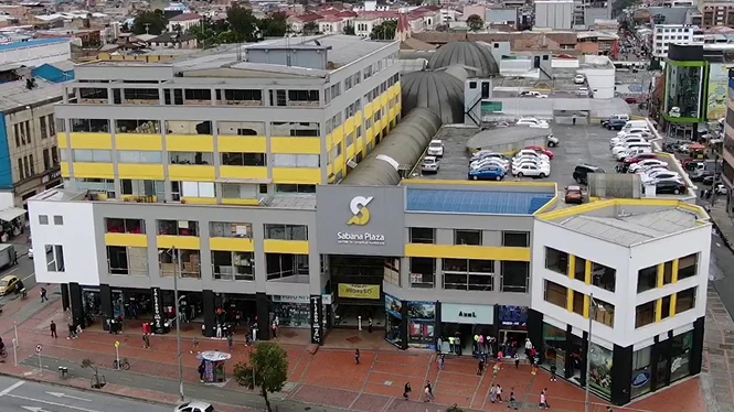 imagen cecntro comercial sabana plaza como referencia a analisis estructural